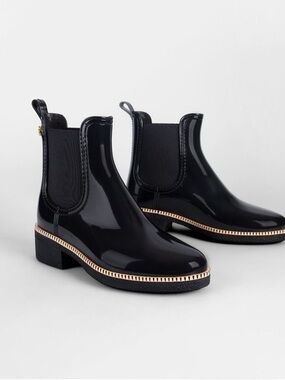 Lemon Jelly Ava Patent Black Chelsea Ankle Boots with Tan Trim